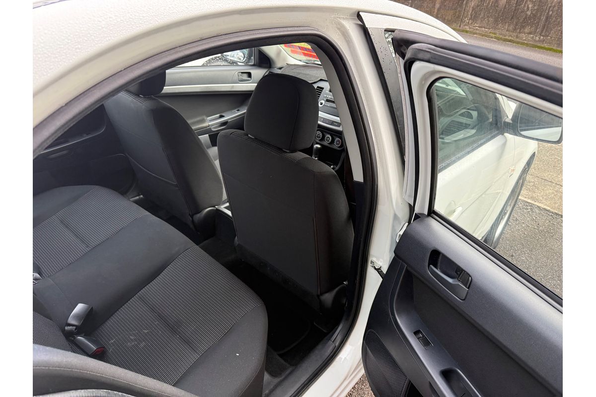 2008 Mitsubishi Lancer ES CJ