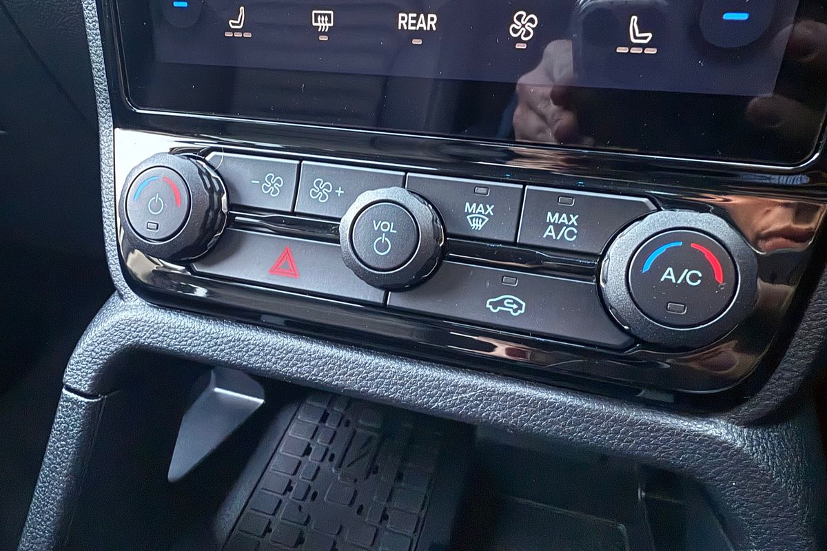 2024 Ford Everest Sport