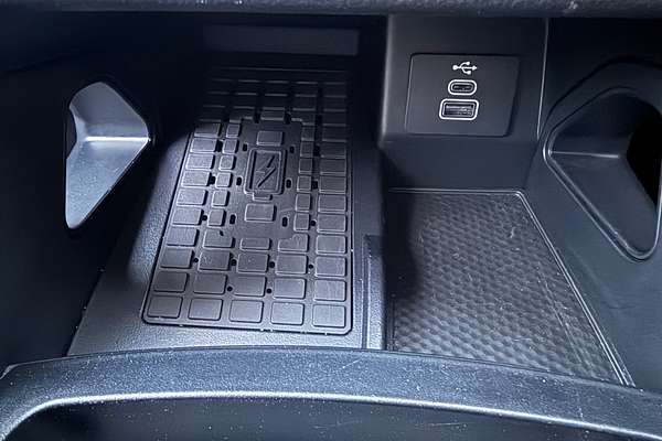 2024 Ford Everest Sport