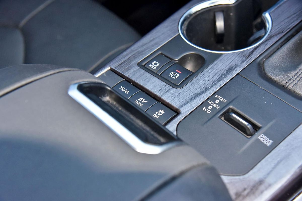 2021 Toyota Kluger Grande AXUH78R