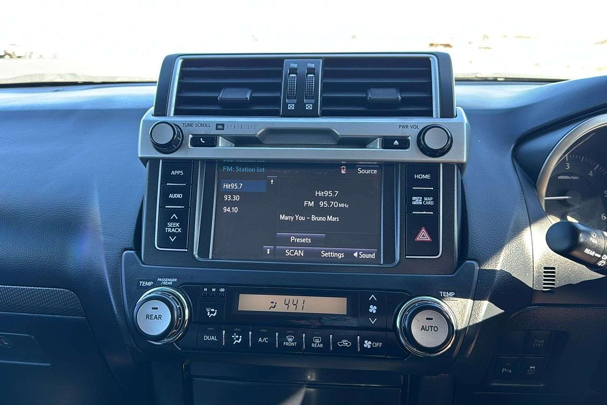 2015 Toyota Landcruiser Prado Altitude KDJ150R