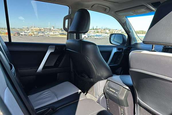 2015 Toyota Landcruiser Prado Altitude KDJ150R
