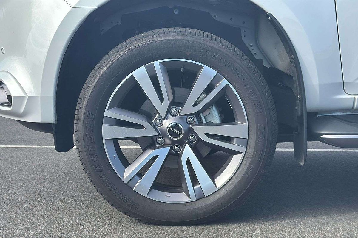 2023 Isuzu MU-X LS-T