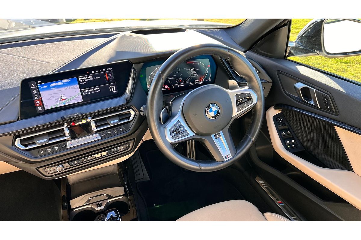 2023 BMW 2 Series 220i M Sport F44