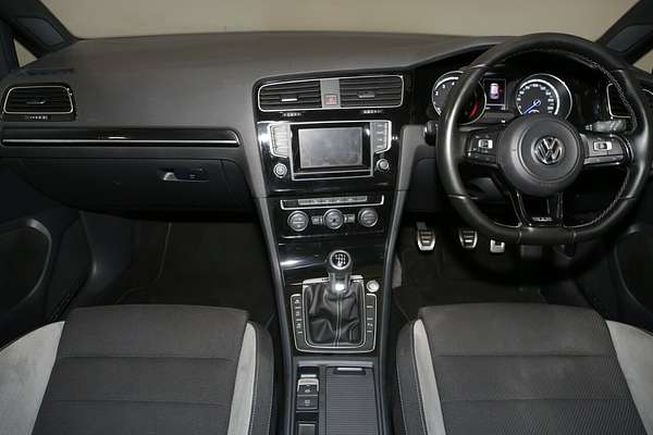 2014 Volkswagen Golf R 7