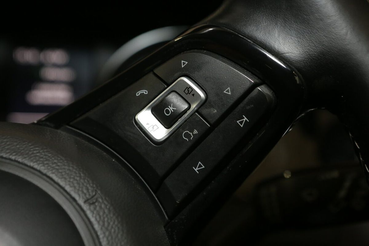 2014 Volkswagen Golf R 7