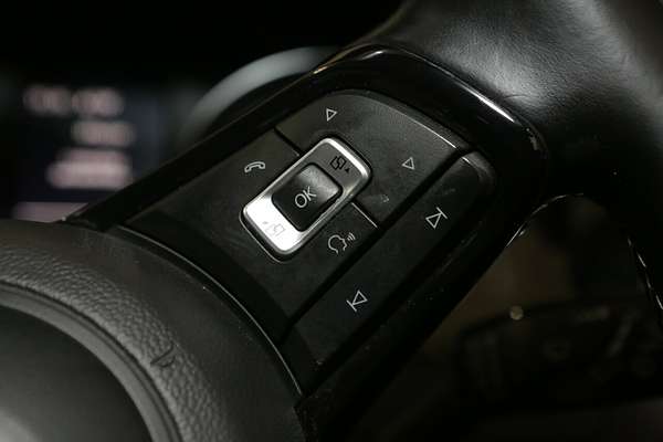 2014 Volkswagen Golf R 7