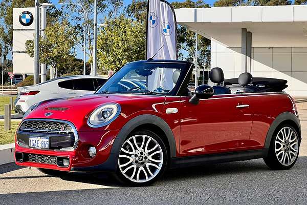 2016 MINI Convertible Cooper S F57