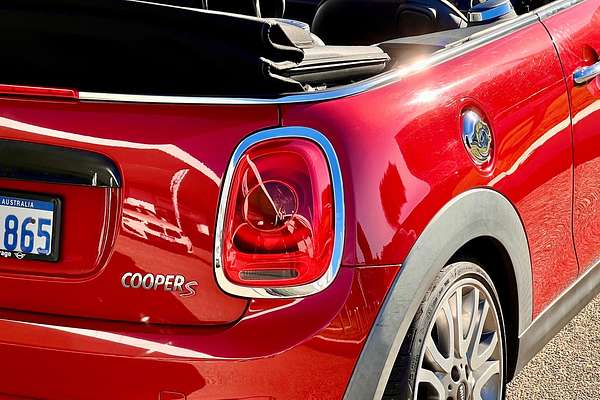 2016 MINI Convertible Cooper S F57