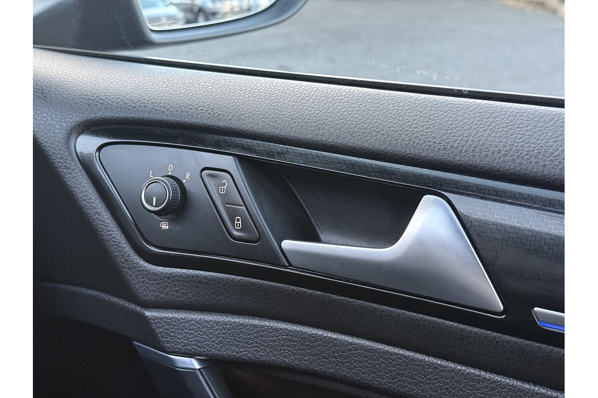 2013 Volkswagen Golf R 7