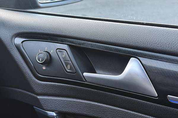 2013 Volkswagen Golf R 7