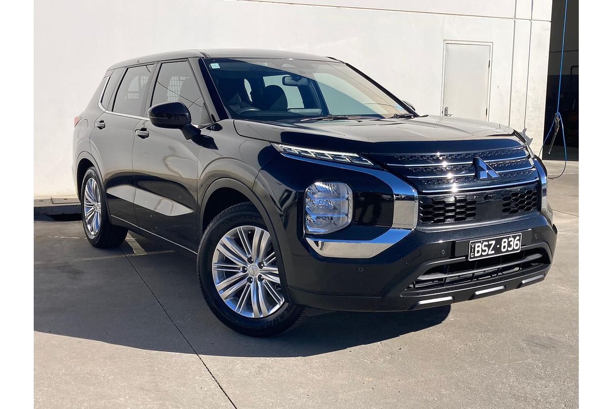2021 Mitsubishi Outlander ES ZM