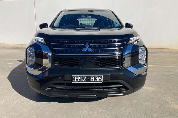 2021 Mitsubishi Outlander ES ZM