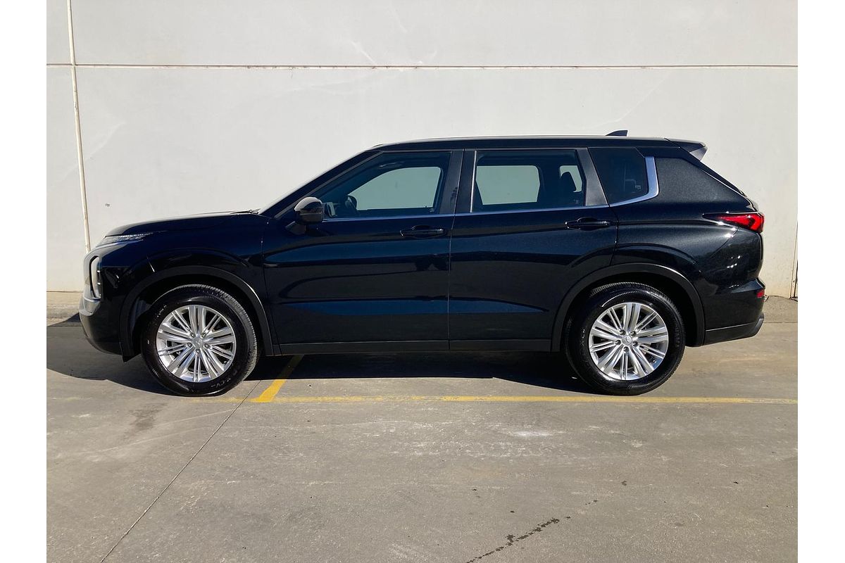 2021 Mitsubishi Outlander ES ZM