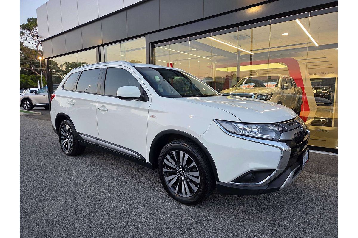 2018 Mitsubishi Outlander ES ZL
