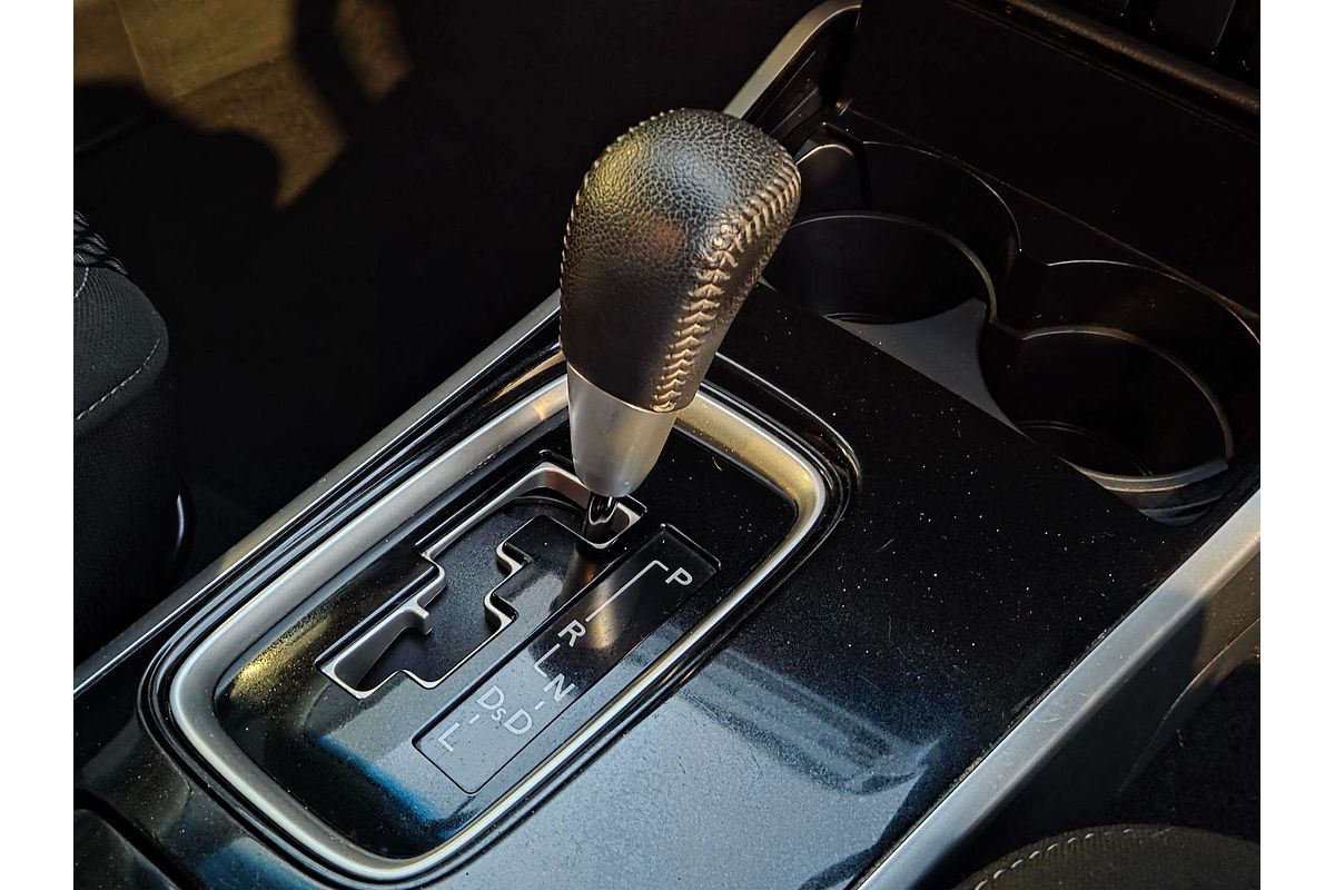 2018 Mitsubishi Outlander ES ZL
