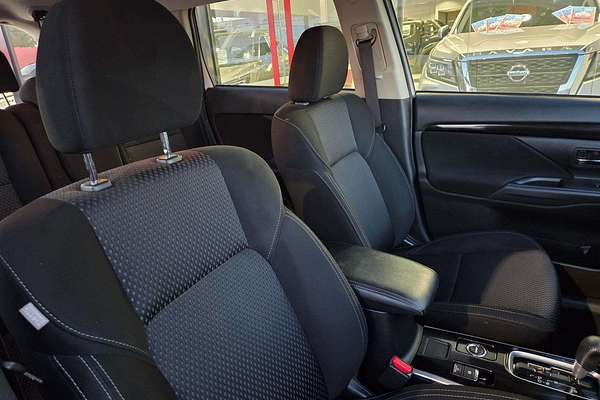 2018 Mitsubishi Outlander ES ZL