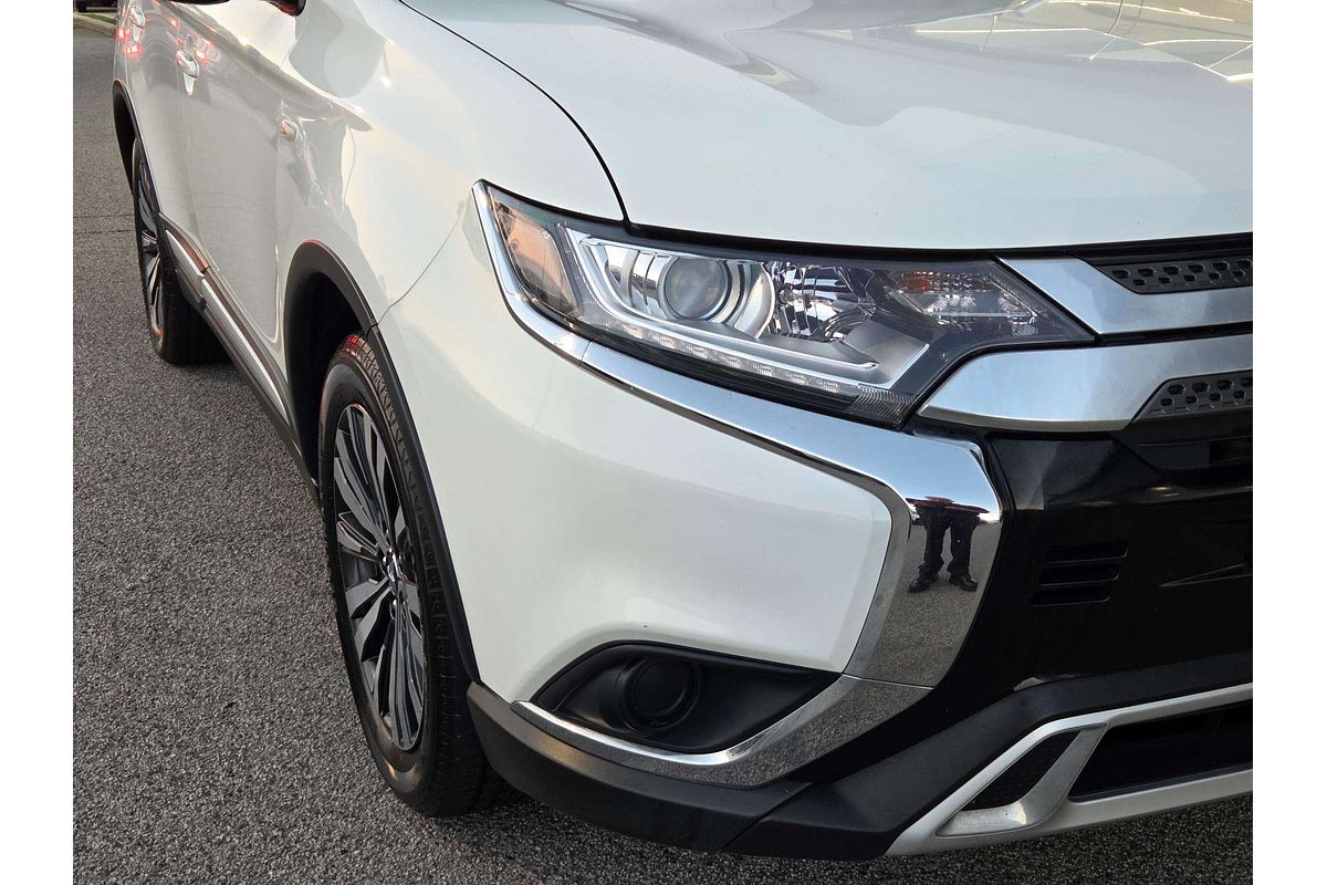 2018 Mitsubishi Outlander ES ZL