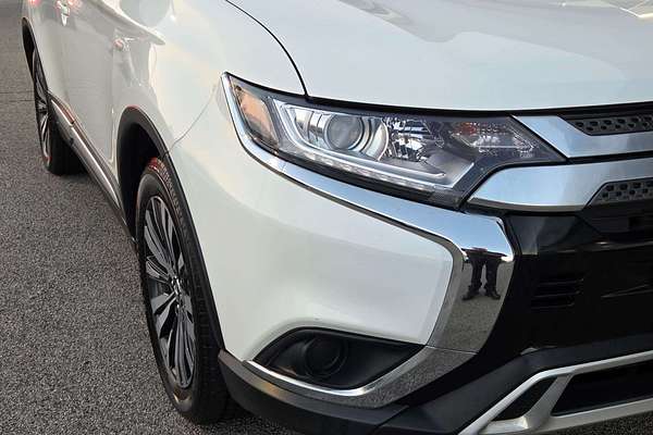 2018 Mitsubishi Outlander ES ZL