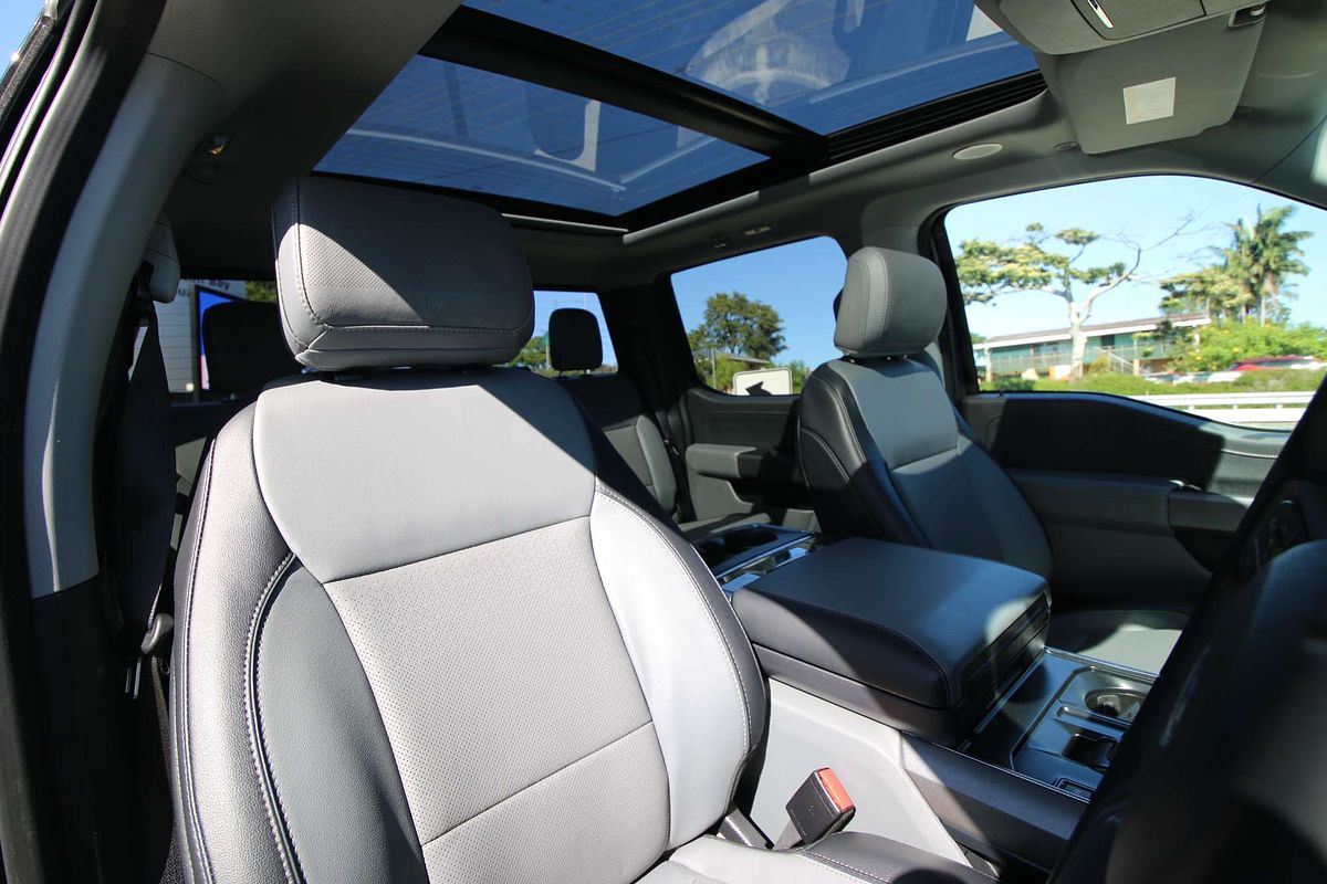 2023 Ford F-150 Lariat 4X4 SWB