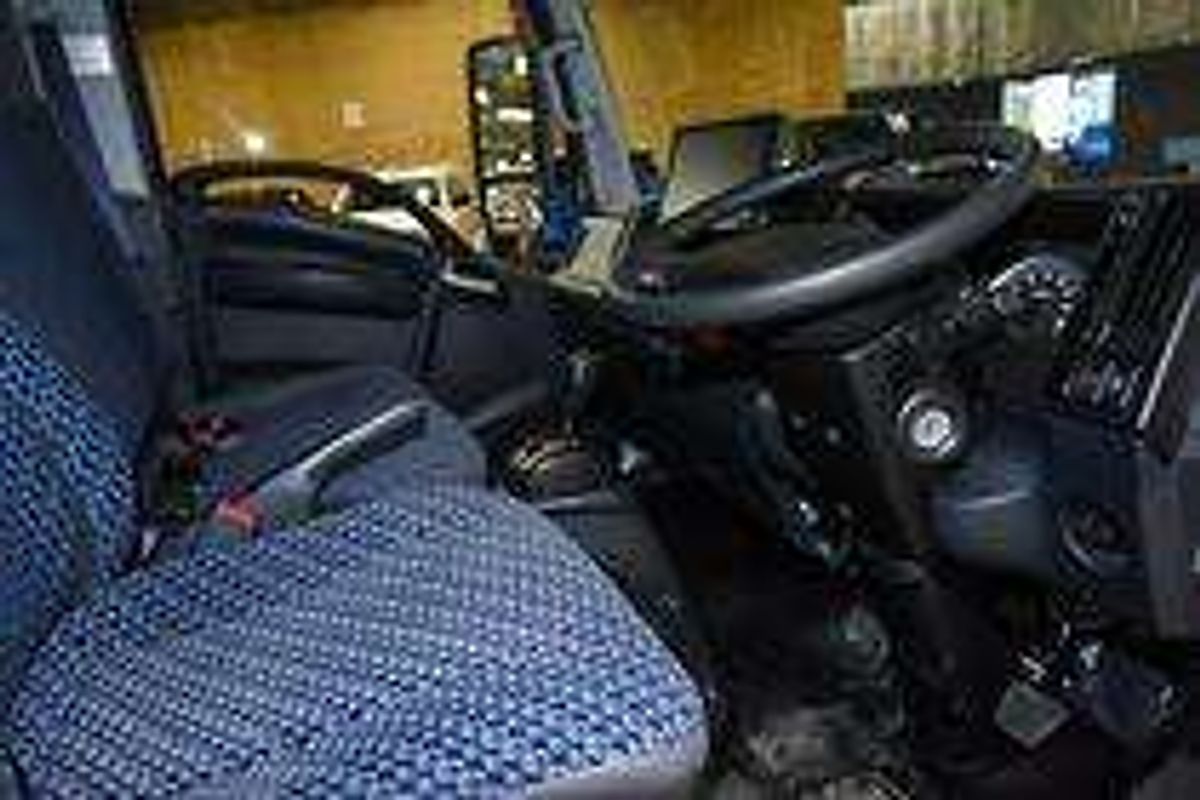 2024 Isuzu N Series NLR 45-150 Traypack 4x2 SWB