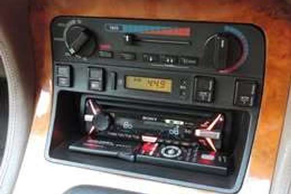 1998 Jaguar SOVEREIGN
