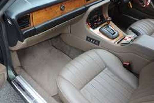 1998 Jaguar SOVEREIGN