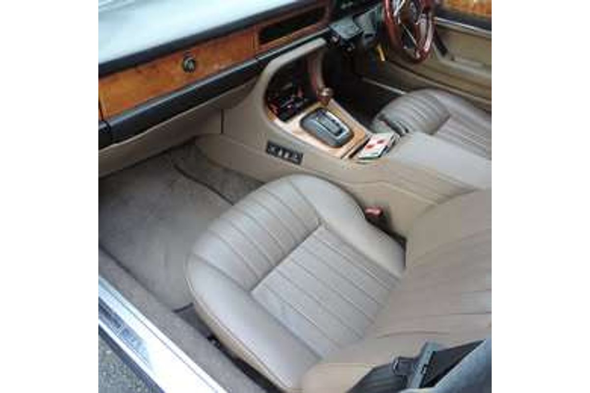1998 Jaguar SOVEREIGN