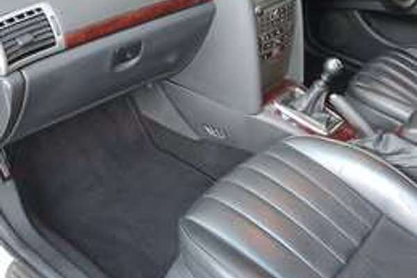 2006 Peugeot 407