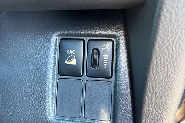 2009 Toyota RAV4 Cruiser ACA33R