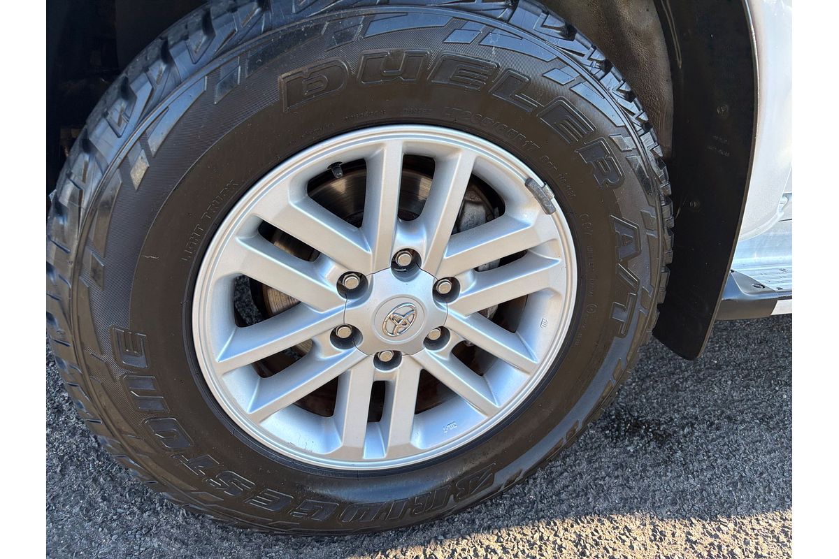 2013 Toyota Hilux SR5 KUN26R 4X4