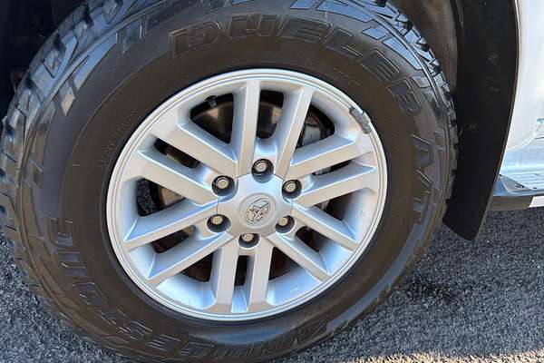 2013 Toyota Hilux SR5 KUN26R 4X4