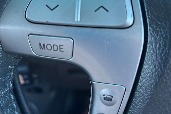2013 Toyota Hilux SR5 KUN26R 4X4