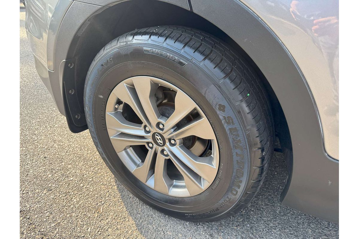 2015 Hyundai Santa Fe Active DM2