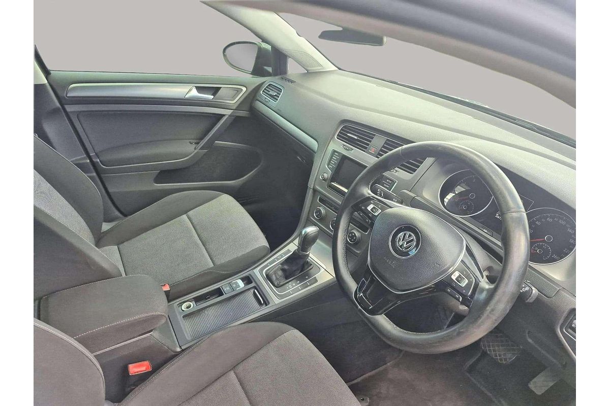 2014 Volkswagen Golf 90TSI 7