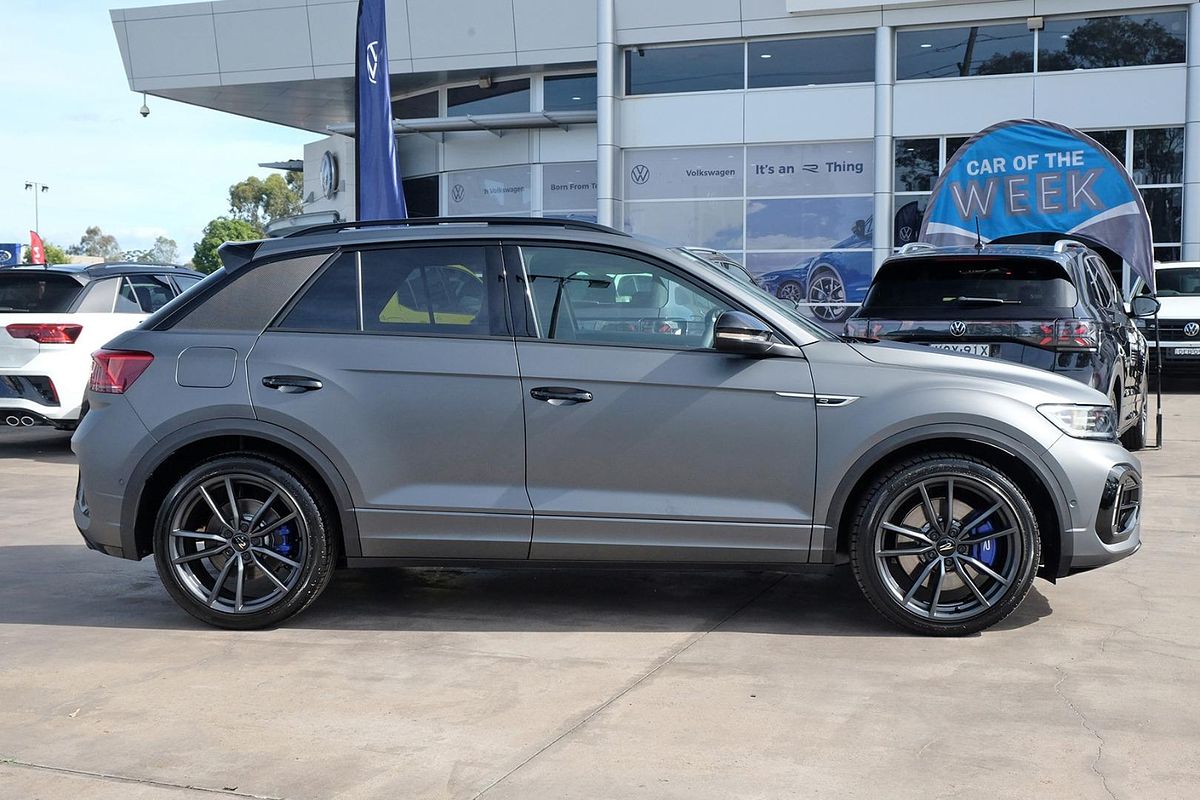 2025 Volkswagen T-Roc R Wolfsburg Edition D11