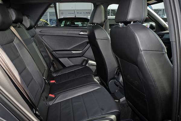2025 Volkswagen T-Roc R Wolfsburg Edition D11