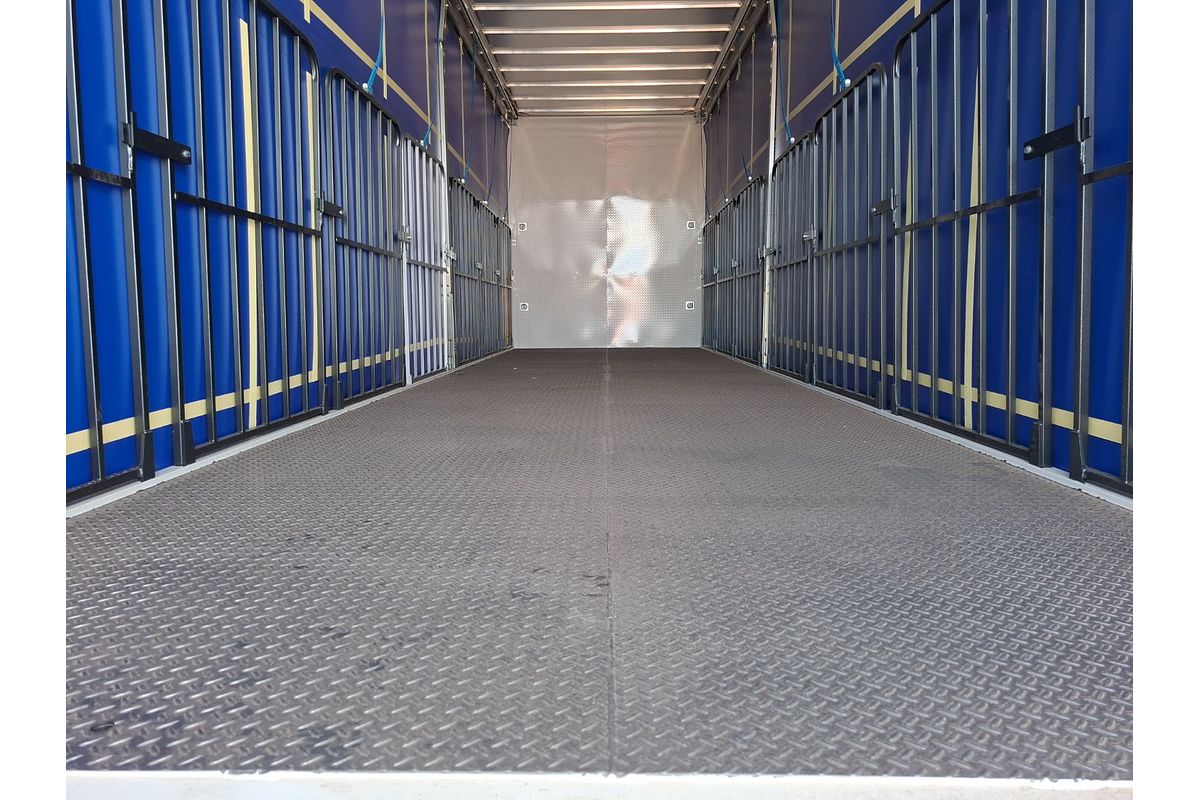 2025 Isuzu F Series FVL240-300 Freightpack LWB