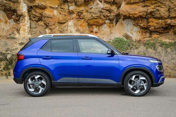 2024 Hyundai Venue Elite QX.V5