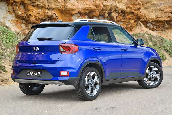 2024 Hyundai Venue Elite QX.V5