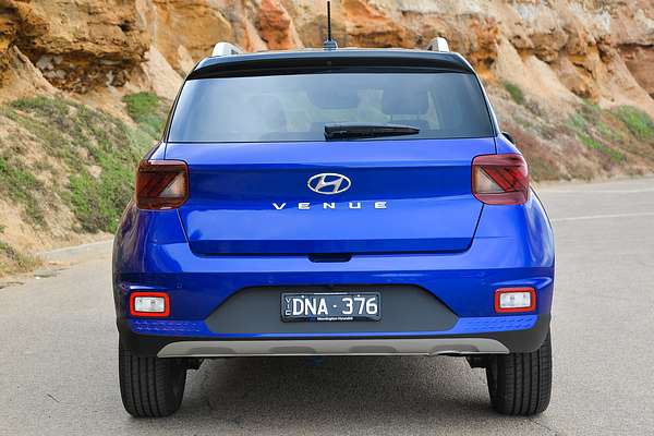 2024 Hyundai Venue Elite QX.V5