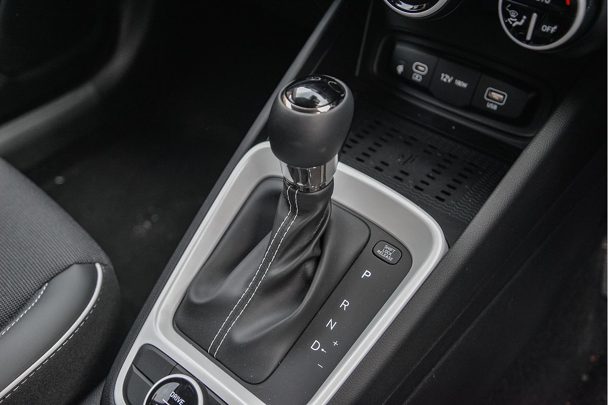 2024 Hyundai Venue Elite QX.V5