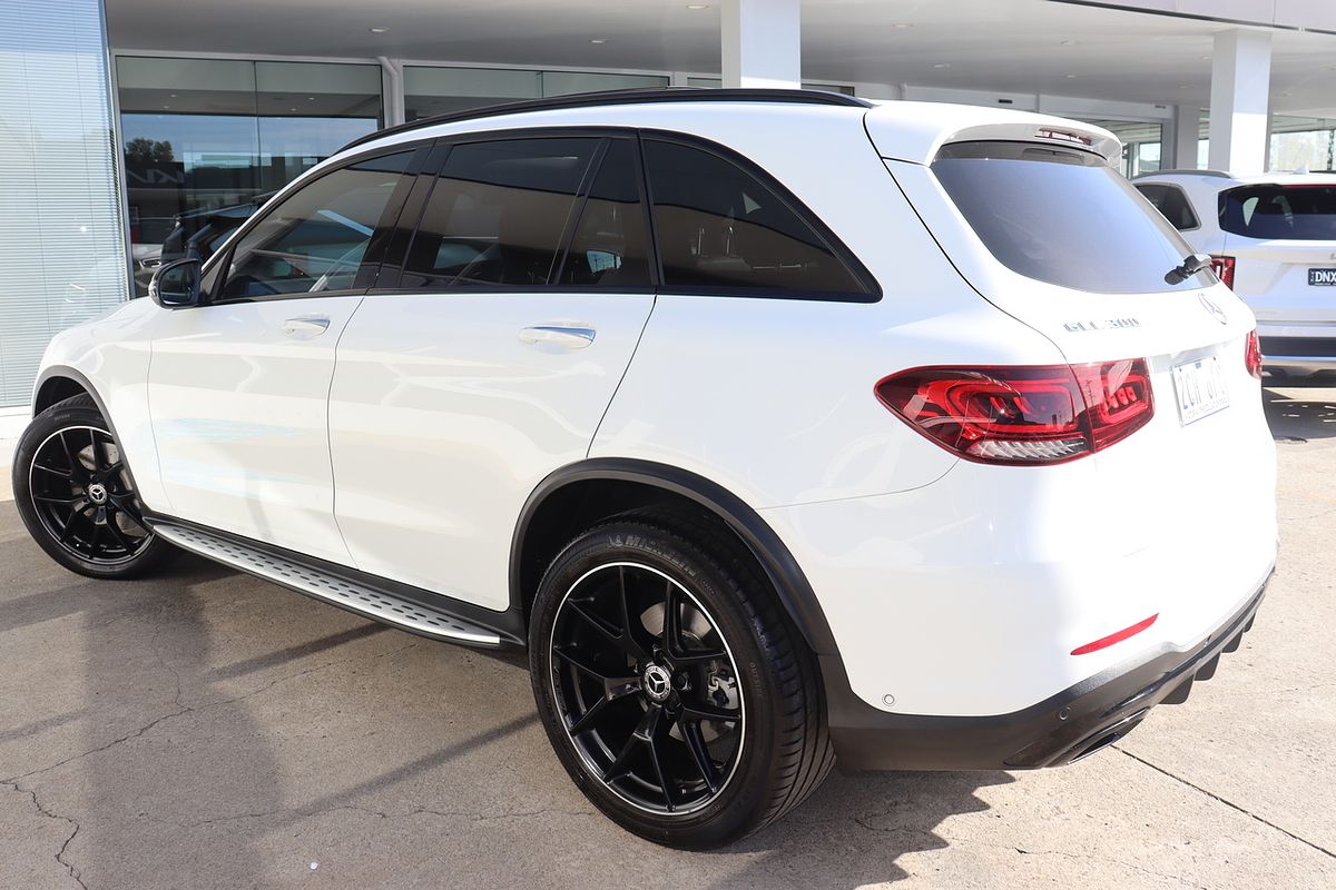 2022 Mercedes-Benz GLC-Class GLC300 X254