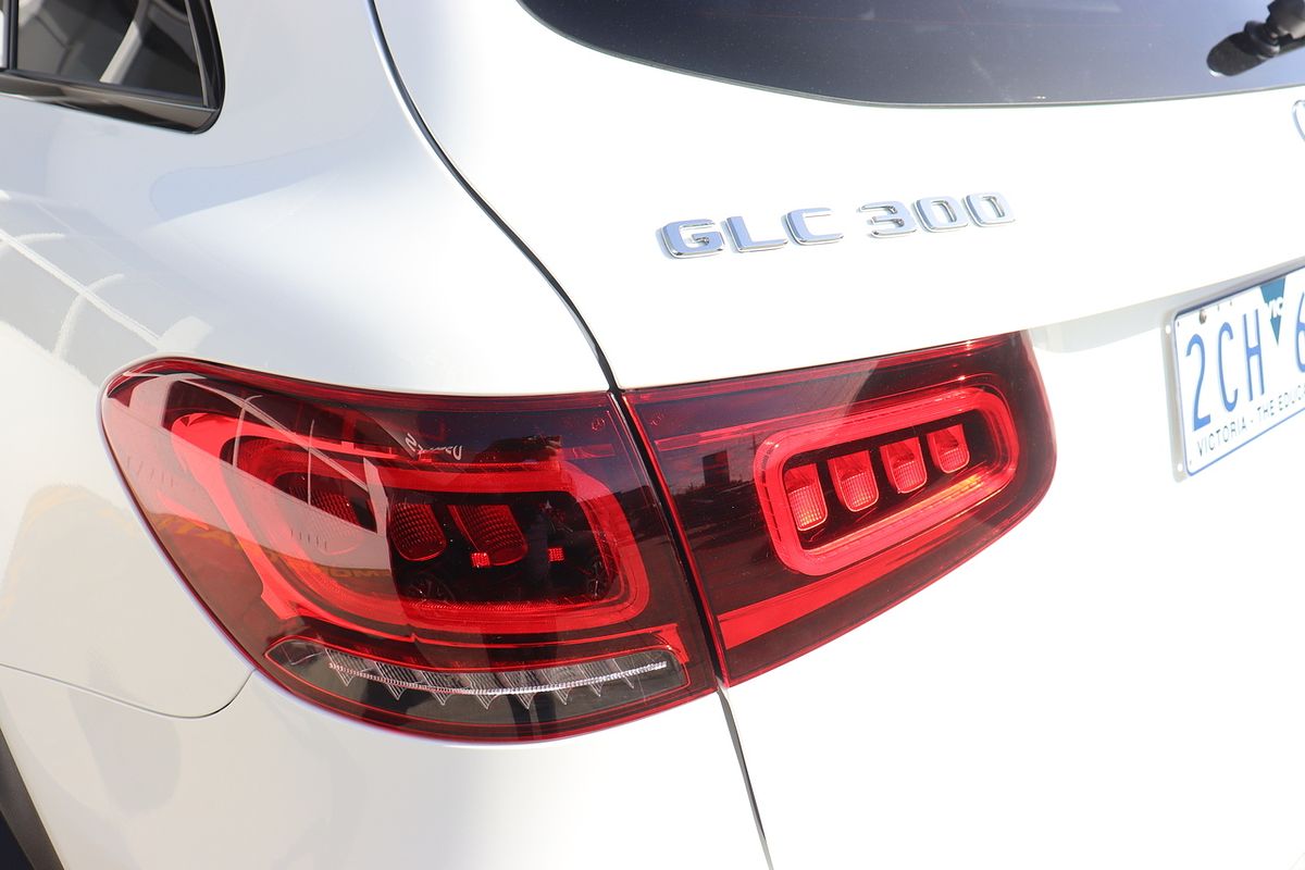 2022 Mercedes-Benz GLC-Class GLC300 X254