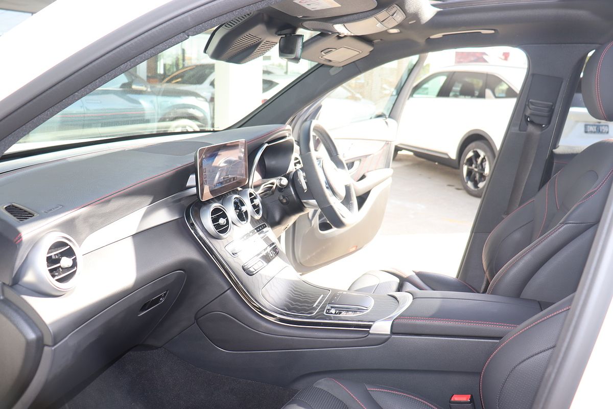2022 Mercedes-Benz GLC-Class GLC300 X254