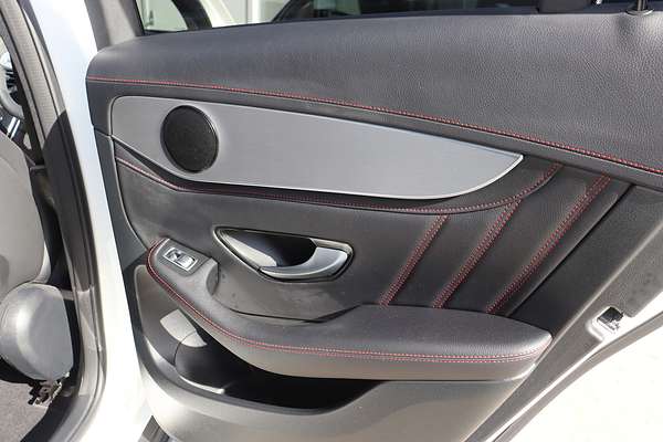 2022 Mercedes-Benz GLC-Class GLC300 X254
