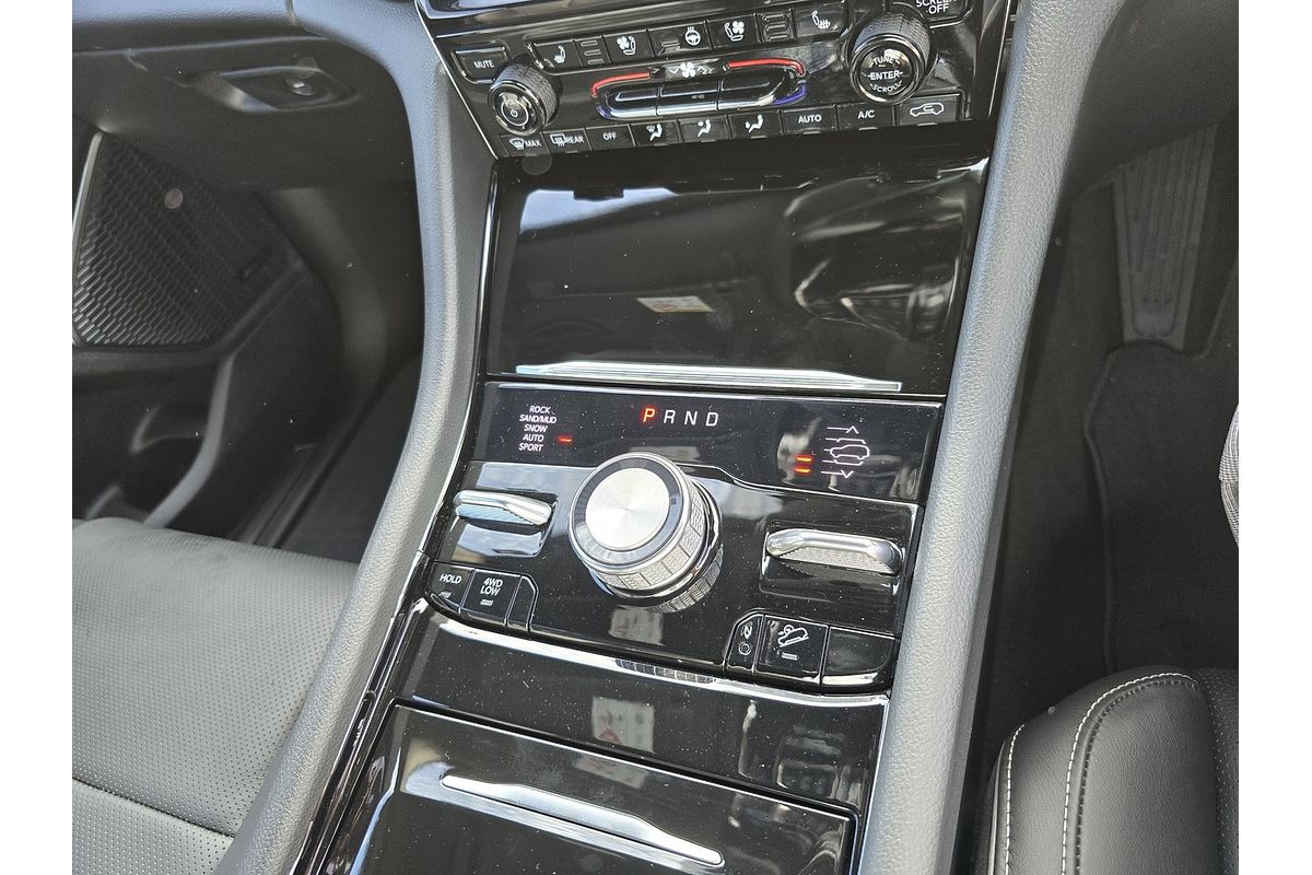 2023 Jeep Grand Cherokee Overland WL