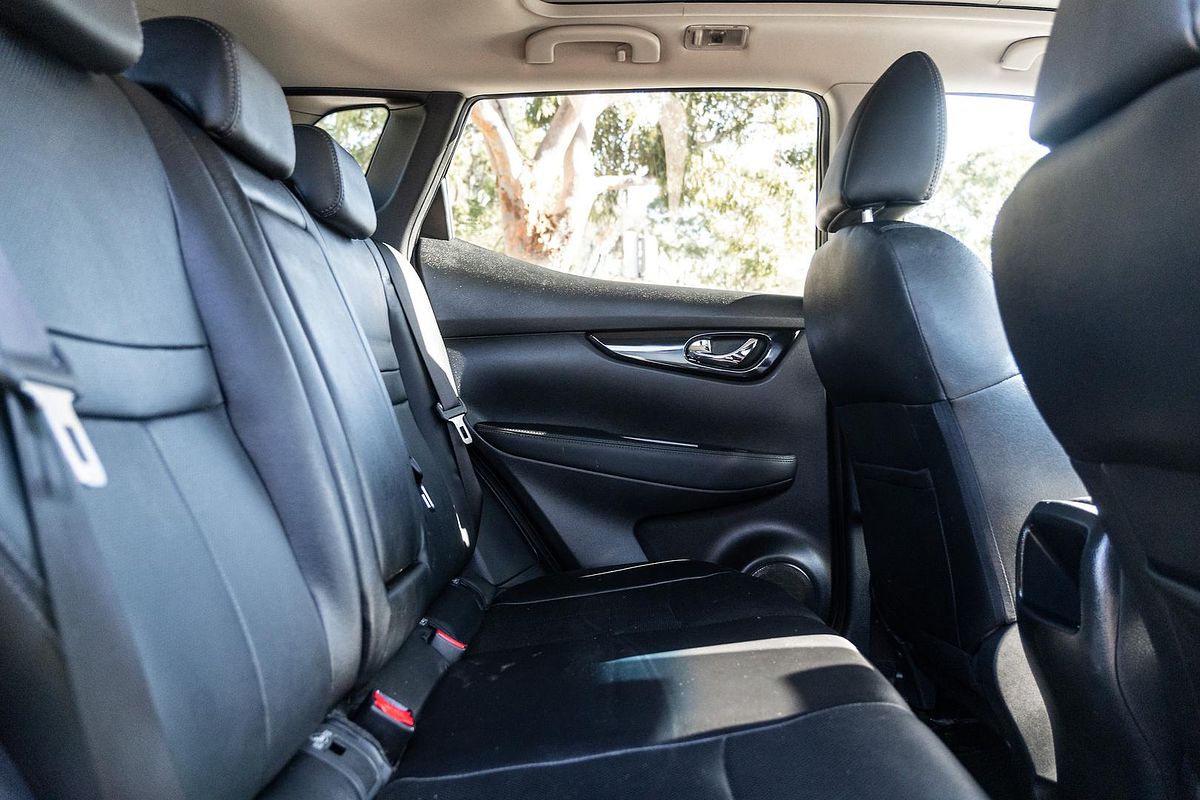 2015 Nissan QASHQAI Ti J11