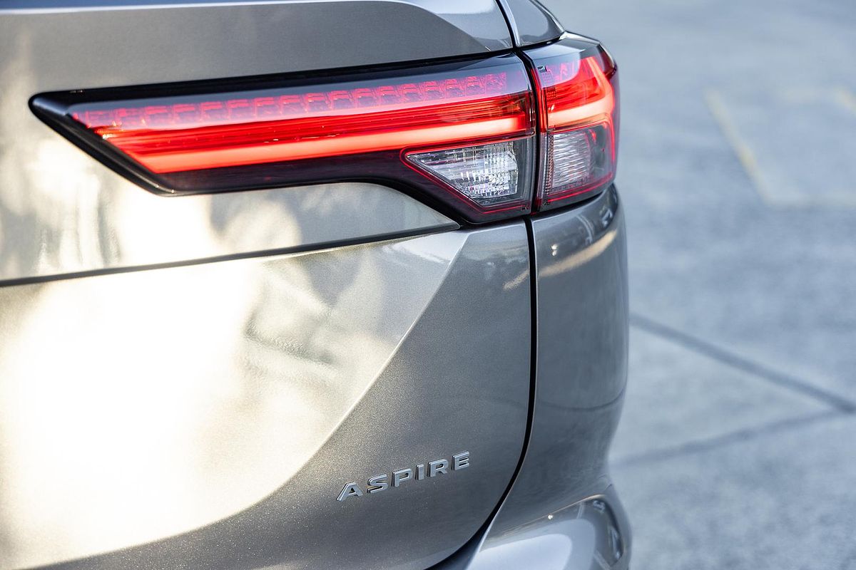 2022 Mitsubishi Outlander Aspire ZM