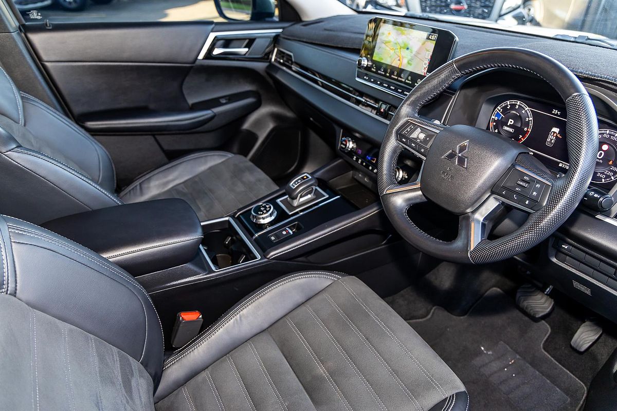2022 Mitsubishi Outlander Aspire ZM